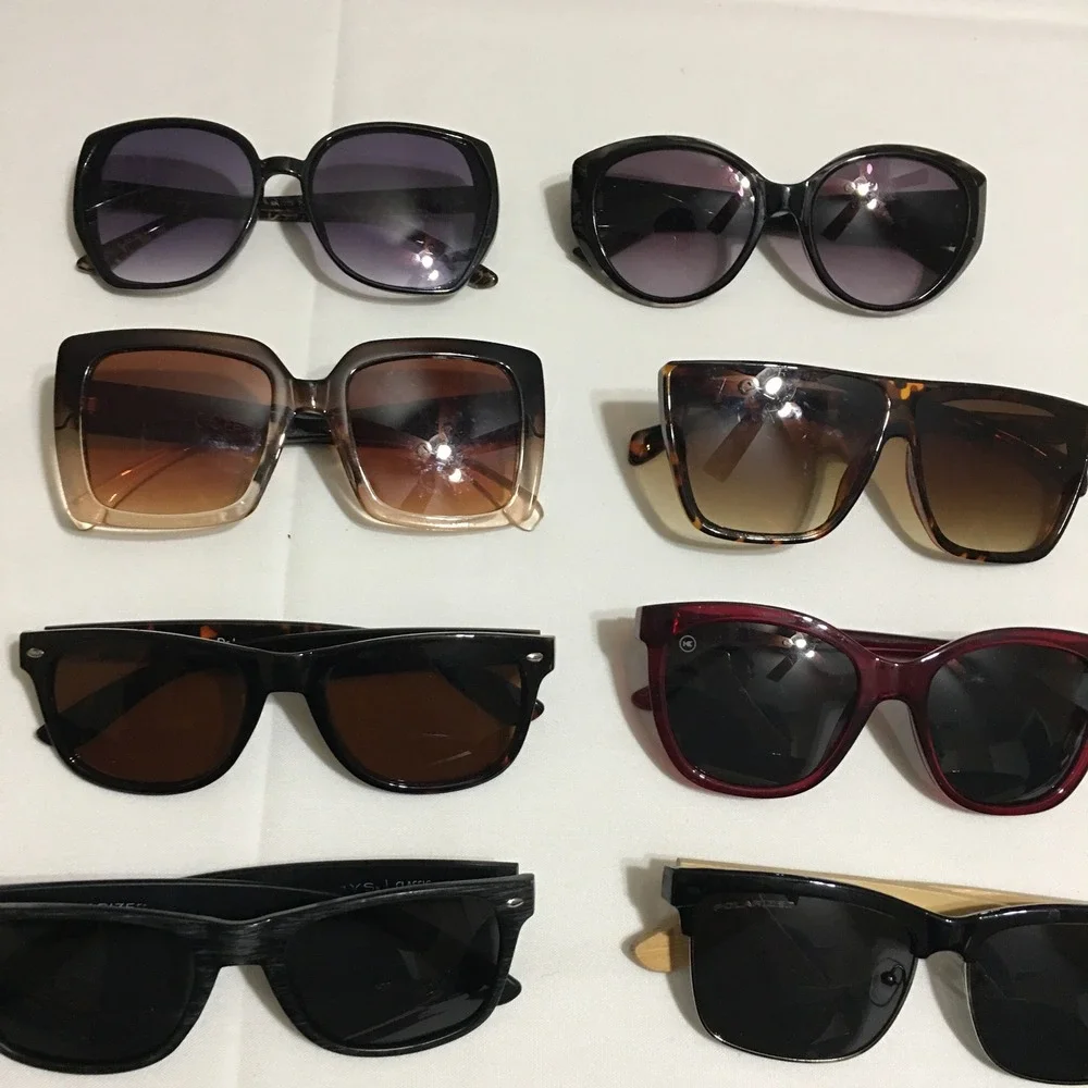 Lot of 30 Unbranded Sunglasses Unisex One Size Multicolor Mixed Styles